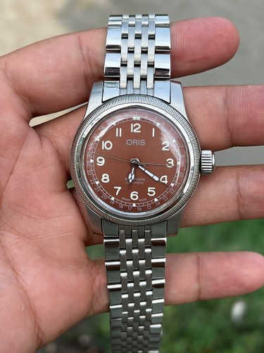 Oris big crown - big, pointer