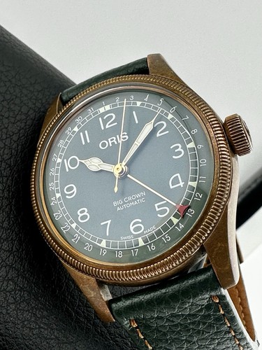 Oris big crown pointer date - big,